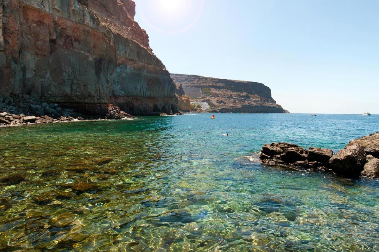 Luxury Beachfront Mogan Puerto De Mogan Exterior photo
